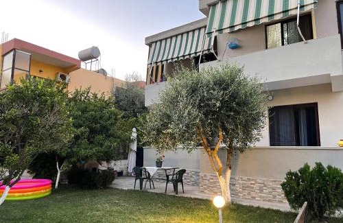 Durres House | Mabel Rooms