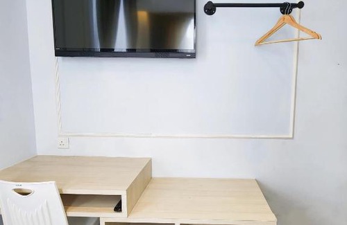 Downtown George Town Hotel | Mac Hotel by Sky Hive