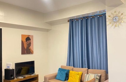 Lapu-Lapu Apartment | Mactan Airport view with Beach Condominuim