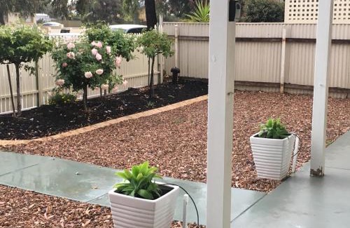 Broken Hill House | Maeville Cottage
