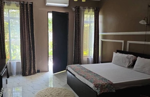 Kunduchi Bed & Breakfast | Maggie Resthouse