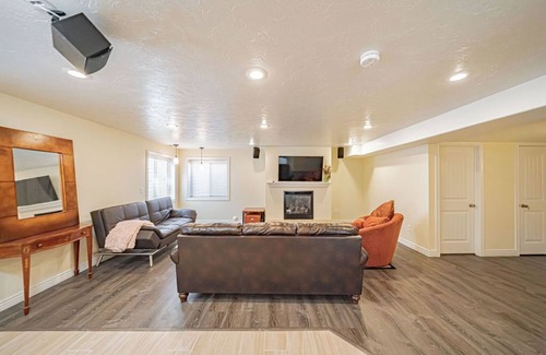 Idaho Falls Apartment | Magic on Merlin - Cozy Basement Retreat