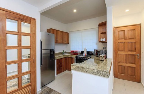 Downtown Condo | Magic PH &Private Pool by Tripintravel