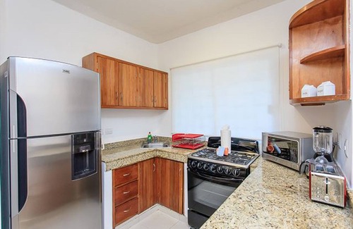 Downtown Condo | Magic PH &Private Pool by Tripintravel
