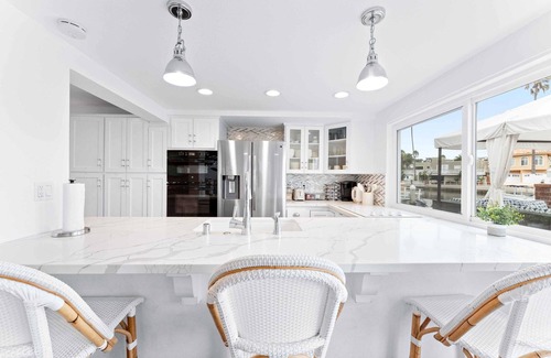West Newport House | Magical BayFRONT Home w/Epic Dock + Hot Tub