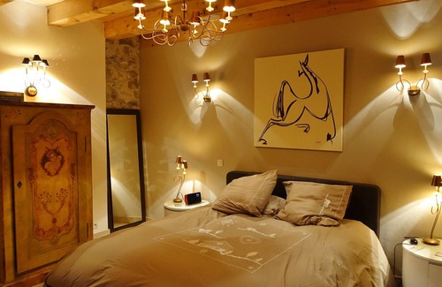 Chatillon-sur-Cluses Other | Magnificent farm with lake view, quiet, close to the ski resorts.