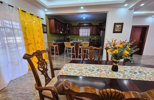 Residencial El Doral House | Magnificent accommodation
