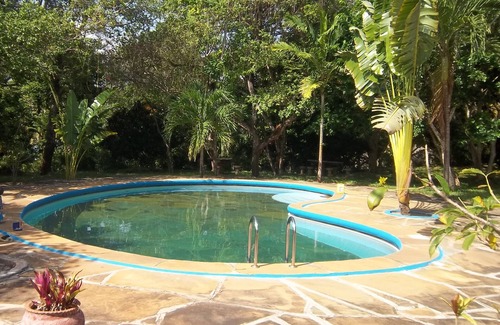 Msambweni Villa | Magnificent Beachfront House with Private Pool in Tropical Gardens