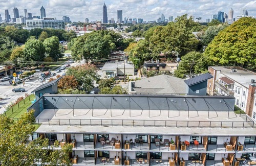 Virginia Highland Condo | Magnificent Pad In the Heart💕 of Midtown Atlanta