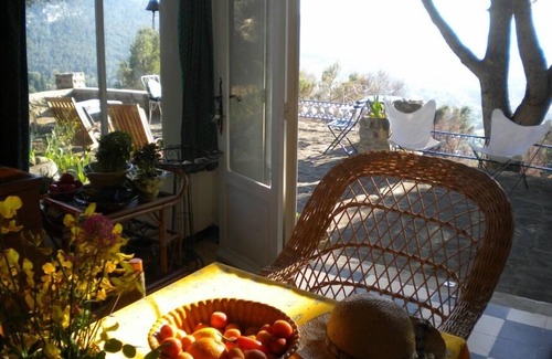 La Cadiere-d'Azur Cottage | Magnificent sweeping views of the Mediterranean from our romantic hideaway