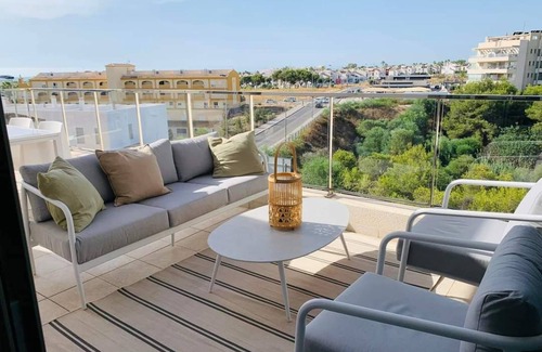 Orihuela Costa Apartment | Magnifique Penthouse Proche de la Zenia et la mer Avec Piscines, gym et Sauna!