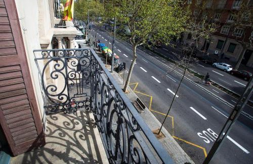 Sant Antoni Apartment | Mai & Maud Paralel Apartment