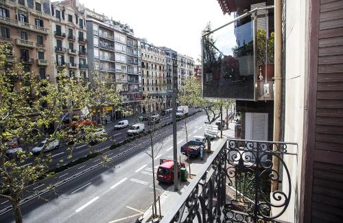 Sant Antoni Apartment | Mai & Maud Paralel Apartment