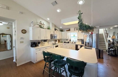 Navarre Beach House | "Mainsail" New Listing Cozy Beach Home! Stunning Views of the Gulf! Elevator