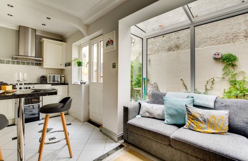 Kemptown Cottage | Maisie's Place