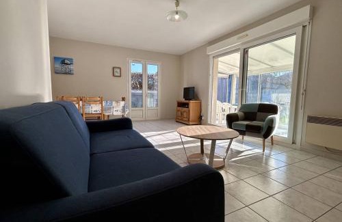 Dolus-d'Oleron House | Maison 3 pièces à Dolus d'Oléron, 6 couchages, jardin, wifi, proche piste cyclable et centre - FR-1-246A-281