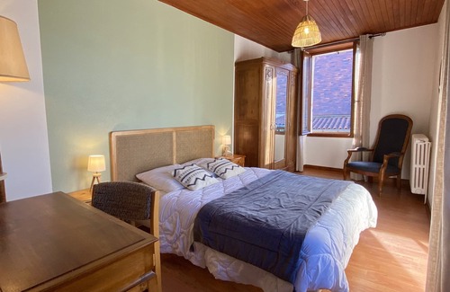 Vitrac Cottage | Maison de Campagne Avec Piscine