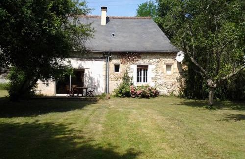 Cheille House | Maison de caractère XVIIIe avec jardin privatif près d'Azay-le-Rideau, idéale pour randonnées et famille - FR-1-381-20