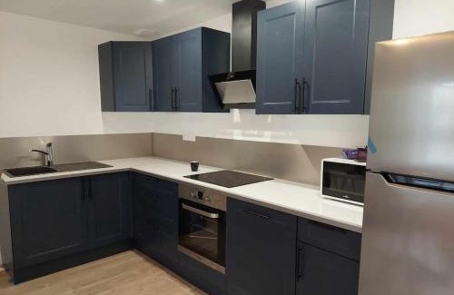 Saint-Martin-sur-Oust Apartment | Maison de ville - wifi - checkin autonome