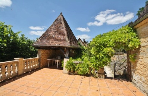 Vezac House | "Maison du Mage" in a quiet hamlet, 10mn from Sarlat