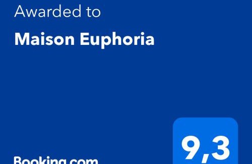 Sinarades House | Maison Euphoria