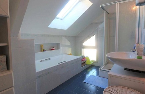 Fouesnant House | Maison Fouesnant, 5 pièces, 8 personnes - FR-1-481-63