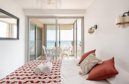 La Celle-sous-Gouzon Apartment | Maison Lydia, Climatisation, BBQ & Plage 2 min à pied