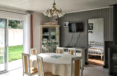 La Couarde-sur-Mer House | Maison spacieuse et accessible - La Couarde-sur-Mer - Vue jardin