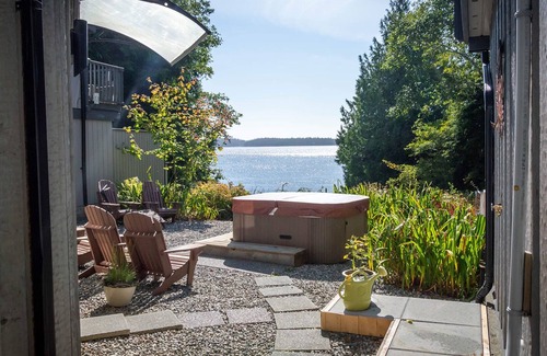 Tofino House | Maison Tofino - Oceanfront Home Steps