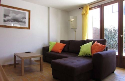Erdeven House | Maisonnette 3p 32m² avec Piscine, Jardin et Parking - Proche Plage de Kerhilio - FR-1-479-55