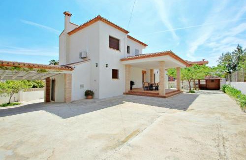 Calpe Villa | Maite - spacious villa with views and private pool in Calpe