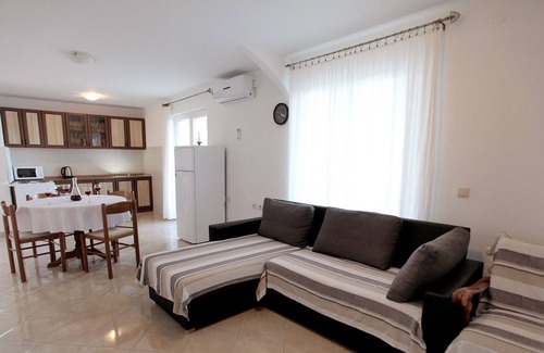 Mastrinka Apartment | Maja - sea View - A3