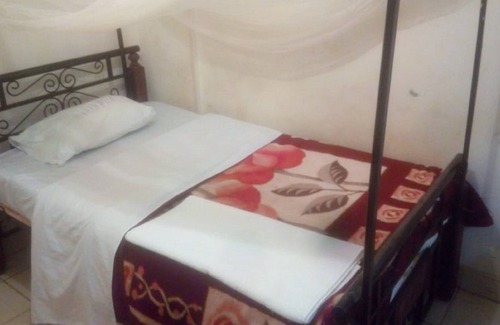 Thika Hotel | Makis Guest Rooms