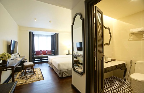 Old City Hotel | Makkachiva