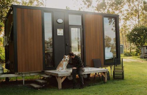 Colosseum House | Makowata Farm by Tiny Away