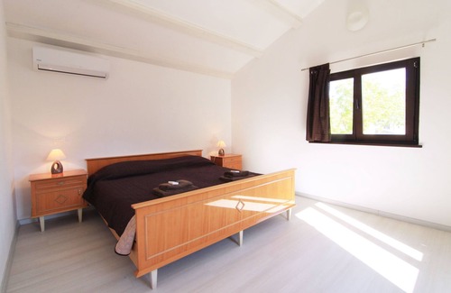 Peresiji House | Mala hiža - a house, a dream, your vacation!