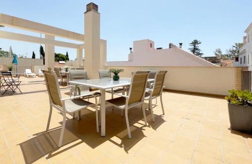 Malaga-Este Apartment | MalagadeVacaciones - Suite Chamizo