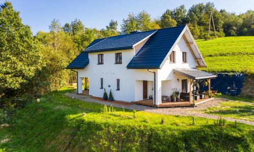Srednia Wies Apartment | Malinowy Chruśniak Apartamenty