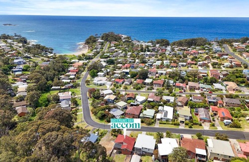 Malua Bay House | Malua House by the Bay