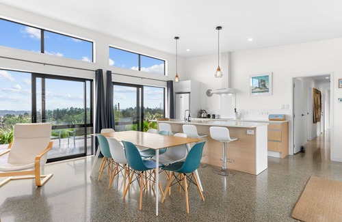 Mangawhai House | Mangawhai Magic - Mangawhai Heads Holiday Home