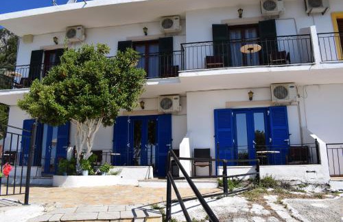 Lakones Apartment | manolo studios corfu paleokastritsa