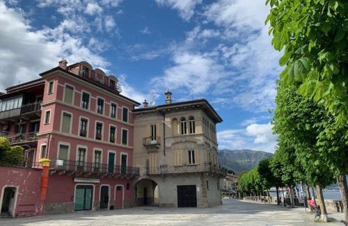 Cannobio Apartment | Mansarda Amore