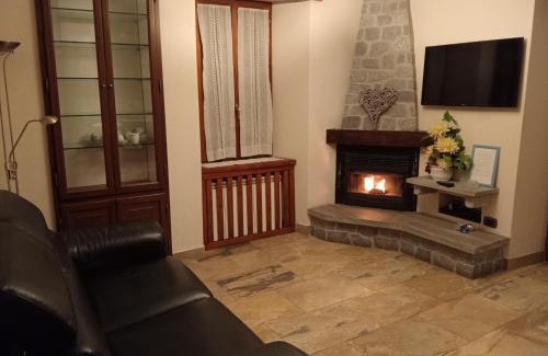 La Salle Apartment | Mansarda Monte Bianco