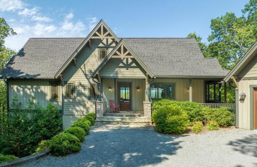 Pisgah Forest House | Maple Cottage in Sutton Knob