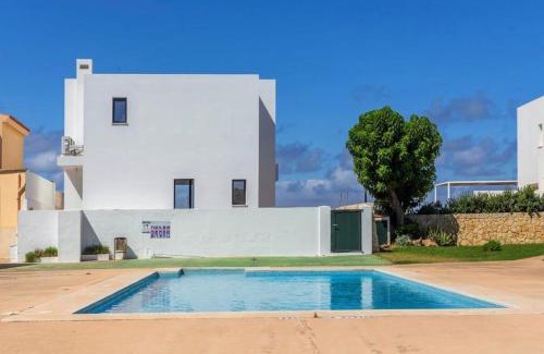 Los Delfines House | Mar y sol