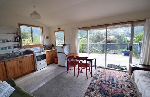 Marahau Ski Chalet | Marahau Retreat