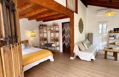 Coin House | Maravillosa Casa Rural Alegría