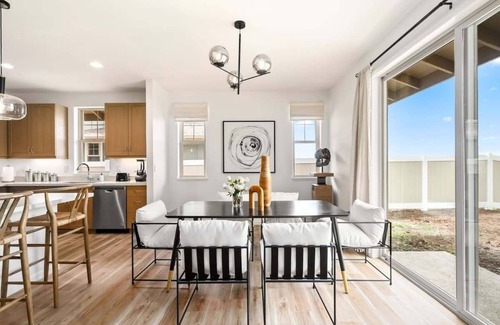 Makaha Valley House | @ Marbella Lane - Mesmerizing Ocean + MT Views