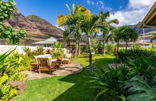 Makaha Valley House | #Marbella Lane - Pōmaika'i Ocean Love Paradise