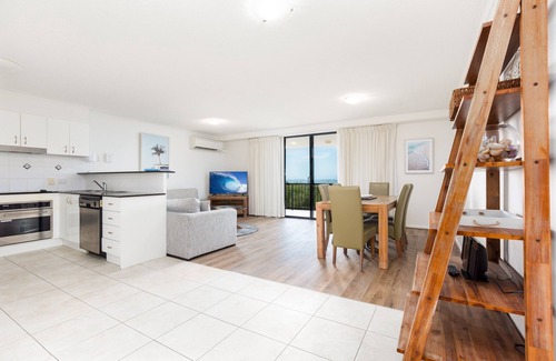 Marcoola Hotel | Marcoola Beach Resort